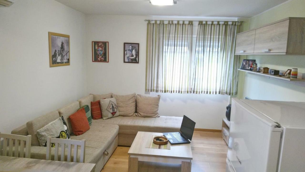 Apartment Romina Pula Exterior foto